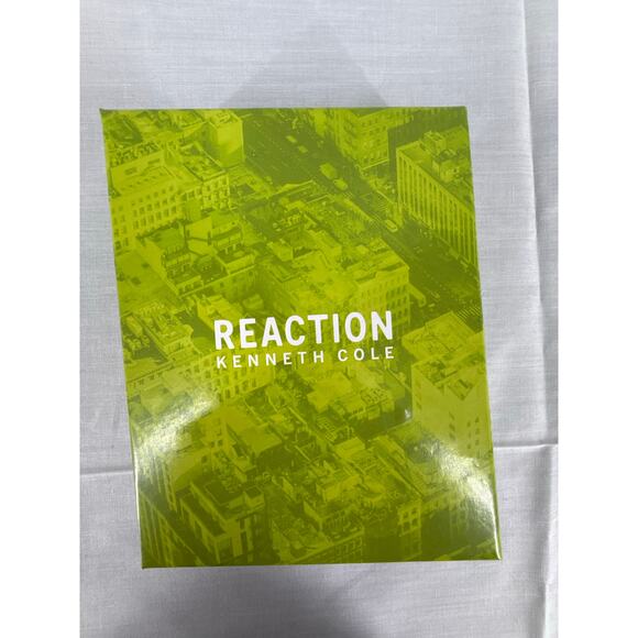 NEW Kenneth Cole Reaction Men's Genuine Leather Flip Wing Wallet - Picture 10 of 10